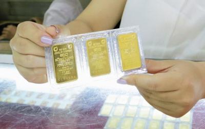 Giá vàng trong nước tăng thêm 300.000 đồng, giao dịch ở mức 92,3 triệu đồng
