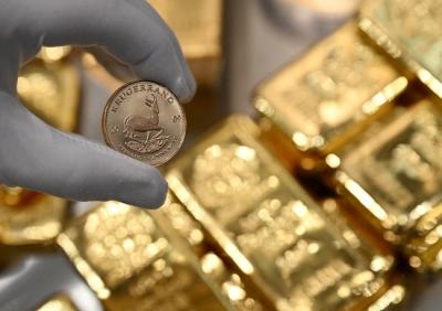 Vàng thế giới lần đầu tiên vượt mốc 4,100 USD/oz do căng thẳng thương mại Mỹ - Trung