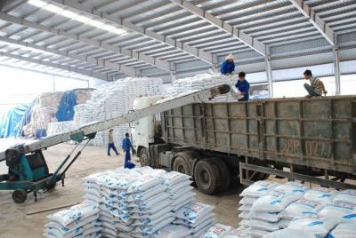 Giá phân bón năm 2025 kỳ vọng ổn định nhờ nguồn cung được củng cố