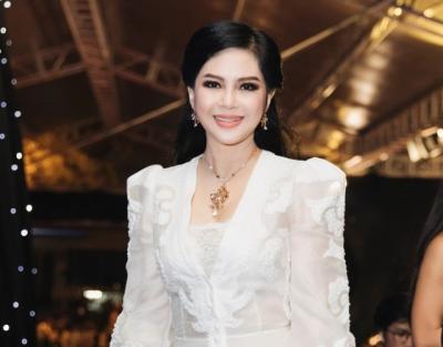 Công ty thời trang của doanh nhân Lê Hồng Thủy Tiên dứt nợ trái phiếu sớm nửa năm