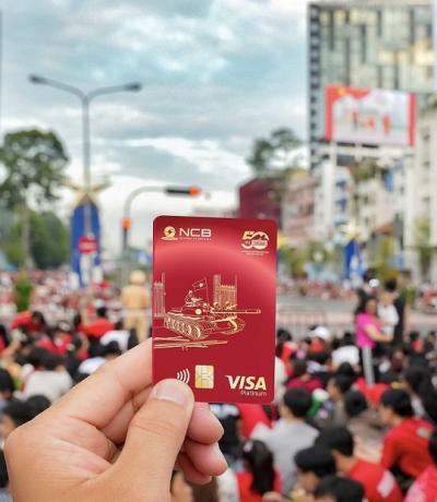 Độc lạ bộ ảnh “Một ngày xuôi dòng lịch sử” của thẻ Thống Nhất