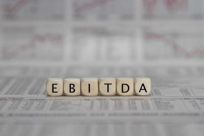 EV/EBITDA - Nhìn xa quá cũng không tốt