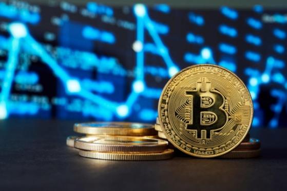 Bitcoin vượt qua bạc để trở thành tài sản lớn thứ 8 trên thế giới