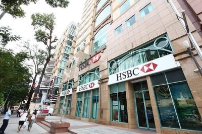 HSBC Việt Nam: Lợi nhuận giảm, thu nhập bình quân nhân viên 72 triệu đồng/tháng