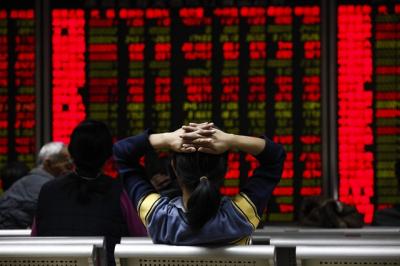 Nhà đầu tư bán tháo cổ phiếu công nghệ Trung Quốc sau thông báo hủy niêm yết từ Didi 