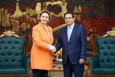 Thủ tướng đề nghị EIB và Việt Nam ký kết hiệp định ODA thế hệ mới với lãi suất ưu đãi hơn