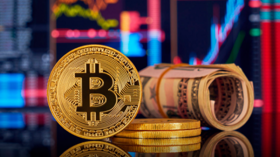 Bitcoin vượt đỉnh sau 2 năm, tăng mạnh lên 52.079 USD