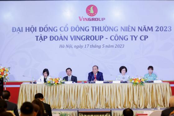 [Trực tiếp] ĐHCĐ Vingroup: Hé lộ thông tin sắp sản xuất xe điện siêu nhỏ, giá hợp lý