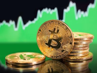 Bitcoin lập kỷ lục mới hơn 106,000 USD 