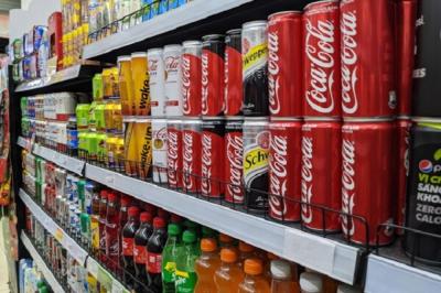 Đề xuất áp thuế tiêu thụ đặc biệt đồ uống có đường để bảo vệ sức khỏe nhân dân