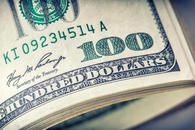 Giá USD tiếp tục nhích lên