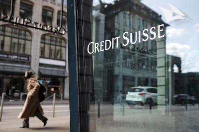 Hợp đồng hoán đổi rủi ro tín dụng của Credit Suisse lên cao chưa từng thấy