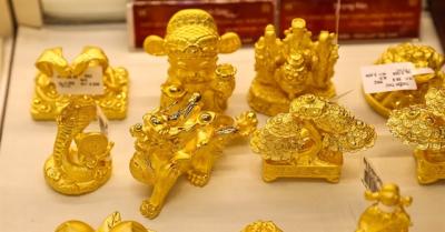 Giá vàng hôm nay 24/11/2025 khó tăng, giới đầu tư chờ tín hiệu từ Fed