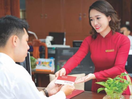 Bank còn lại trong Big4 cho vay trả nợ ngân hàng khác, lãi suất chỉ từ 6%/năm