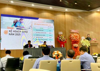 ĐHĐCĐ D2D: Bất ổn thuế quan, có doanh nghiệp muốn trả lại đất dù tiền đã đóng 50%
