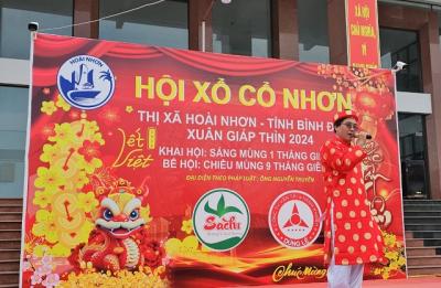 Luận Cổ Nhơn, đàm chứng khoán