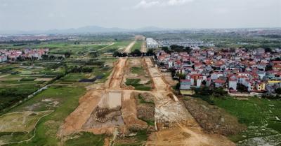 Bảng giá đất Hà Nội tăng mạnh, có nhà lo tốn chục tỷ chuyển đổi