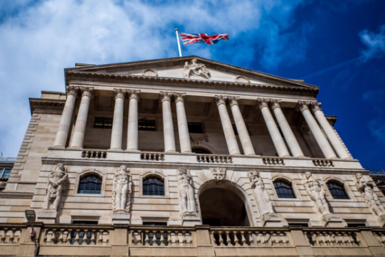 Ngân hàng trung ương Anh (BoE) chính thức tăng lãi suất lần thứ 10 liên tiếp