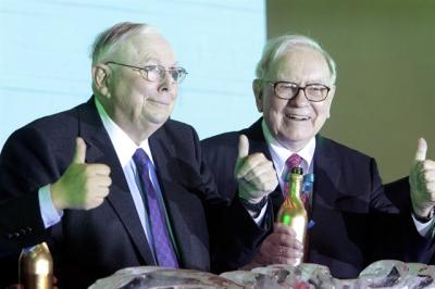 Charlie Munger say mê hãng xe điện BYD, nói rằng BYD vượt xa Tesla ở Trung Quốc