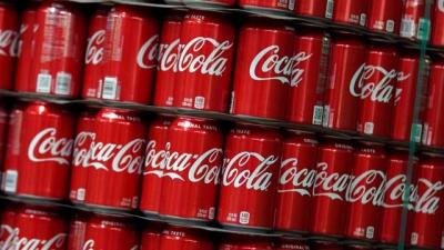 Cổ phiếu Coca-Cola, “vịnh tránh bão” ít ai ngờ tới giữa lúc thị trường chứng khoán lao đao