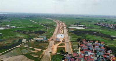 Mở rộng đối tượng mua gom đất trồng lúa, xuất hiện ‘tay to’ đi săn đất sào