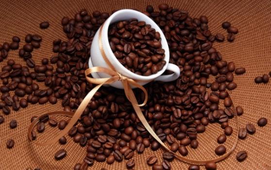 Giá cà phê hôm nay 12/4: Nhích nhẹ 100 đồng/kg