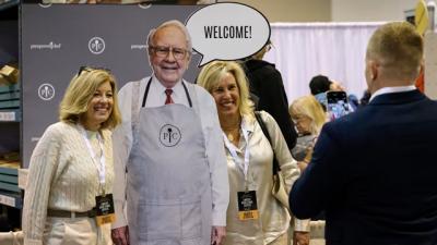 Warren Buffett bán ròng cổ phiếu trong 10 quý liên tiếp