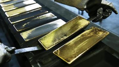 Vàng thế giới vượt ngưỡng 4,040 USD/oz 