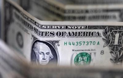 Người Mỹ dễ rơi vào vòng xoáy nợ vì 'mua trước, trả sau'