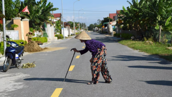 Nhiều nước châu Á già trước khi giàu