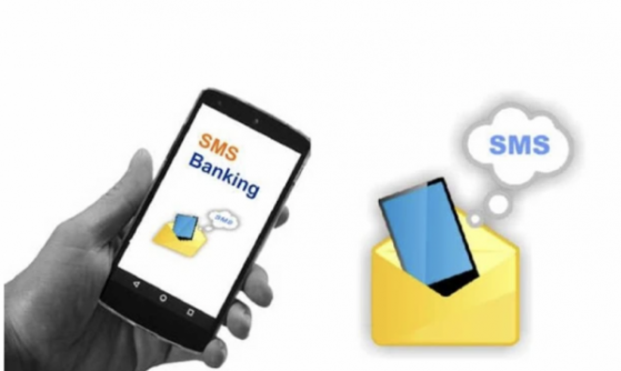 Đua tăng phí SMS: Người dùng ngán ngẩm, ngân hàng nói gì?