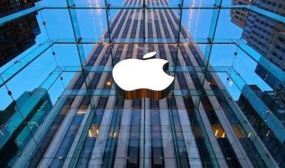 Tập đoàn công nghệ Apple đạt kỷ lục vốn hóa gần 3.600 tỷ USD