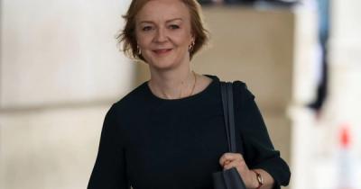 Chức thủ tướng Anh gọi tên bà Liz Truss