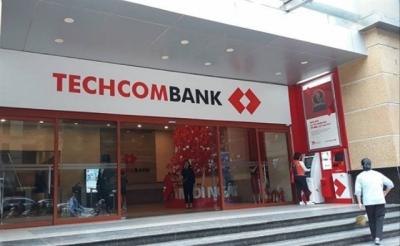 Techcombank lãi trước thuế hơn 11,272 tỷ đồng nửa đầu năm