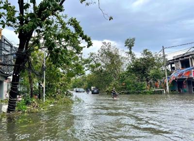 Ngành ngân hàng kịp thời, chung tay cùng người dân, doanh nghiệp vượt qua khó khăn do ảnh hưởng bão, lũ