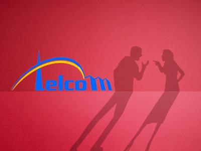 Telcom: Vợ hết làm Thành viên HĐQT, chồng ồ ạt thoái vốn