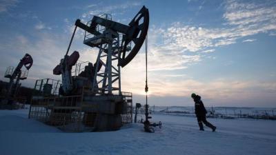 Công ty giao dịch dầu lửa lớn nhất thế giới có thể dừng mua dầu Nga