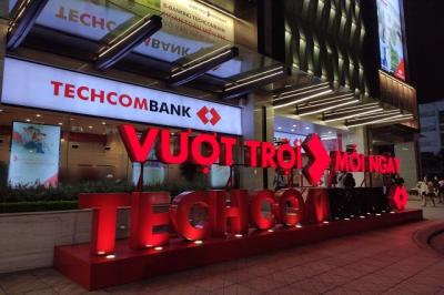 Techcombank sắp chào bán hơn 21 triệu cp ESOP, giá chỉ bằng 1/3 thị giá