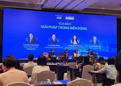 Ngân hàng gỡ “nút thắt” chi phí và chuỗi cung ứng cùng doanh nghiệp dệt may, logistics