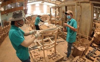 Áp lực lớn từ thuế quan, bài toán thích ứng dài hạn càng trở nên cấp thiết