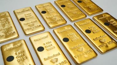 Vàng thế giới xuống thấp nhất trong hơn 1 tuần