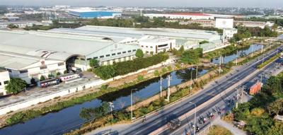 Phân vân trước ngã ba ‘xanh trở lại’ và ‘xanh ngay từ đầu’