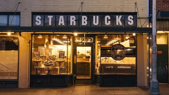 Mang về 8,32 tỷ USD, Starbucks xác lập kỷ lục doanh thu mới?