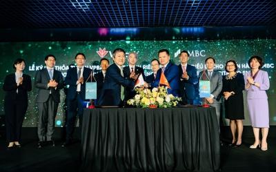 VPBank ký kết thỏa thuận bán 15% vốn cho SMBC, giá gần 36,000 tỷ đồng