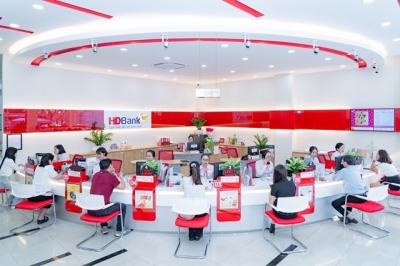 Đẩy mạnh kinh doanh số, HDBank báo lãi 6 tháng 10,068 tỷ đồng, ROE tăng lên 26.5% 