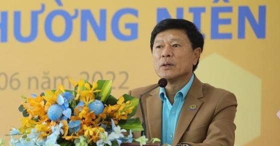 Thiếu tiền, công ty của con gái chủ tịch chỉ mua 1 triệu cổ phiếu