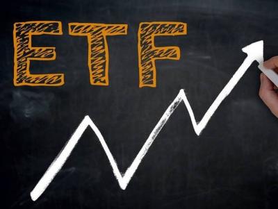 CTR, EVF vào quỹ ETF trăm triệu đô