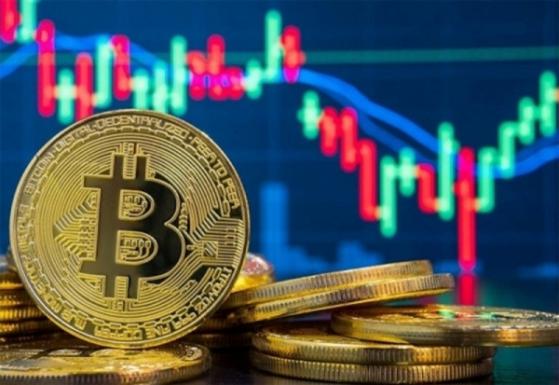 Bitcoin tiếp tục tăng vọt, vượt mốc 45.000 USD ngay đầu năm mới