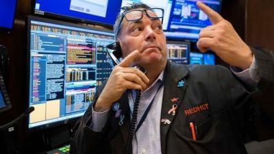 Dow Jones tăng hơn 300 điểm, chấm dứt 5 phiên giảm liên tiếp