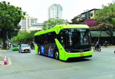 Xanh hóa giao thông không thể chỉ dựa vào ‘trụ cột’ xe điện